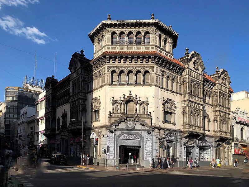 Casa Fracassi