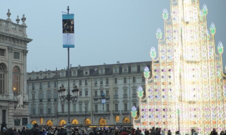 Navidad Piemontesa Piazza San Carlo En Torino