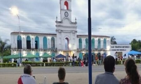 Cabildo En El Parque Historico Y Tematico