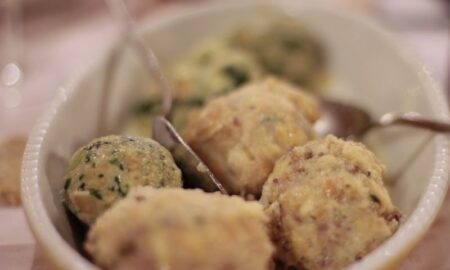 Canederli Servido Plato