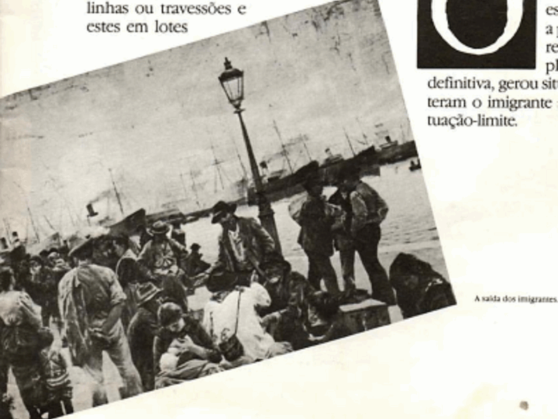 Foto De Inmigrantes En El Puerto