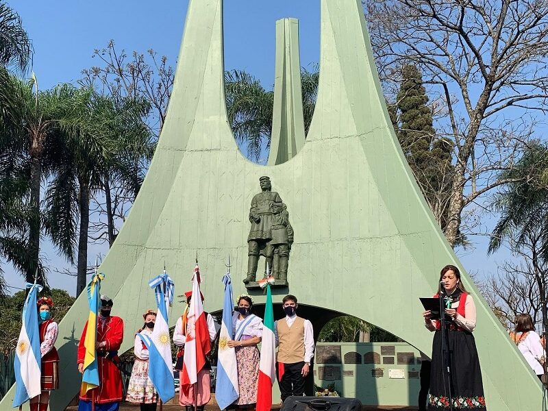 Acto 27 De Agosto
