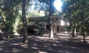 Casa Sobre El Arroyo Amancio Williams Modernismo