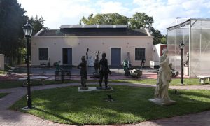Paseo De Las Esculturas-obras en exposición