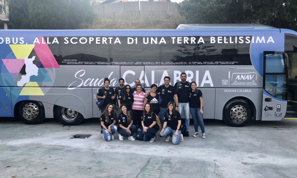 Proyecto Scuola Calabria - Portada Pullman