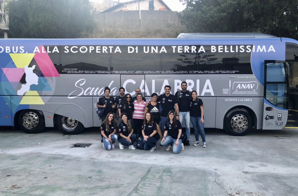 Proyecto Scuola Calabria - Portada Pullman