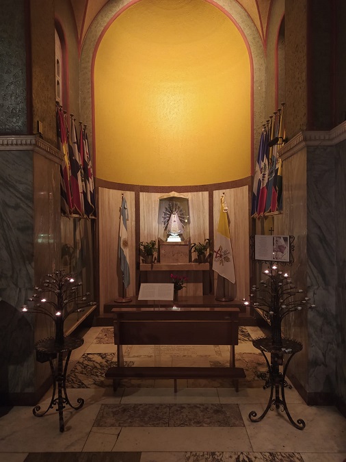 Chiesa Nazionale Argentina -Virgen De Lujan