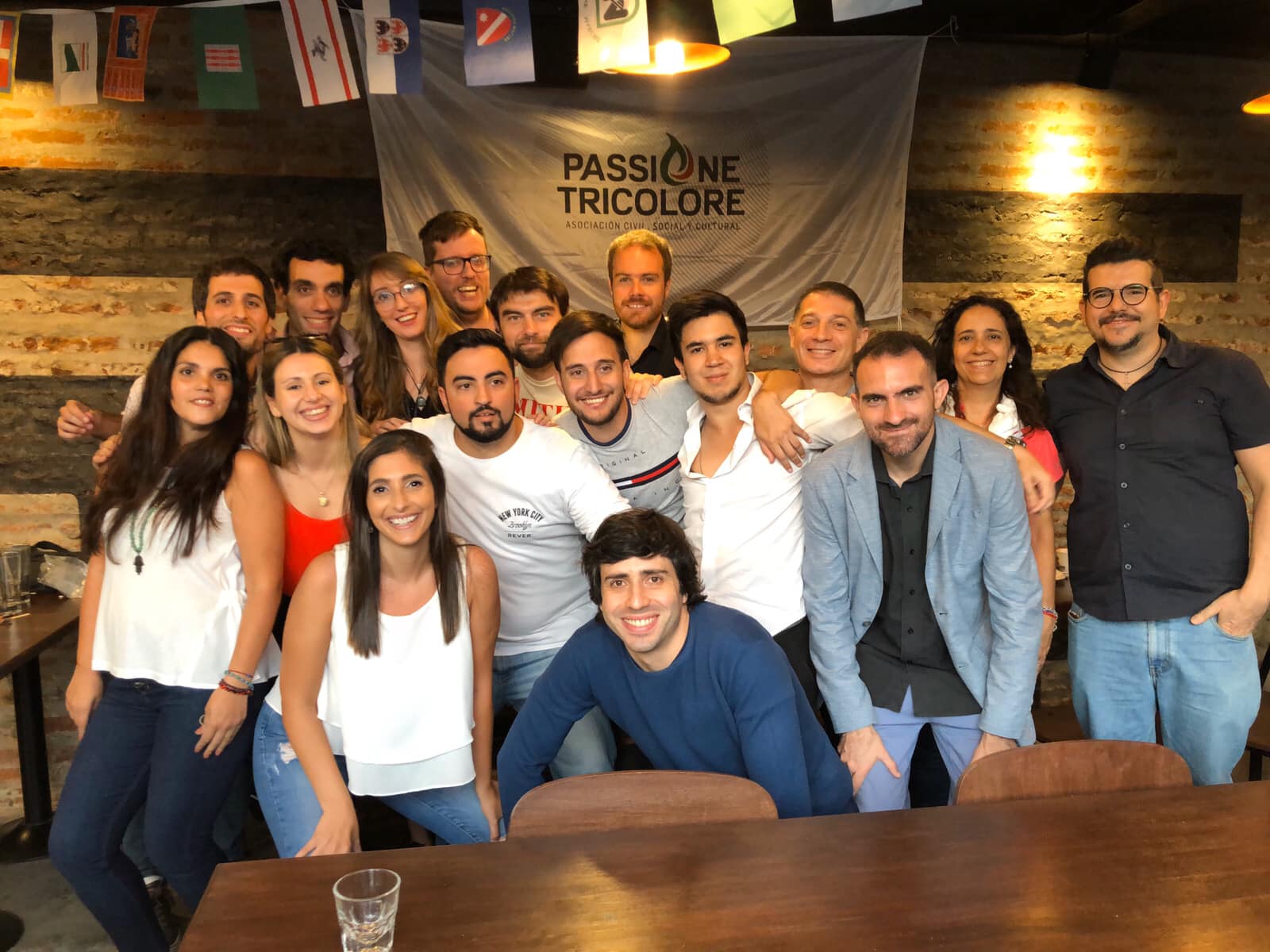 Passione Tricolore - Passione Tricolore Grupo De Jovenes