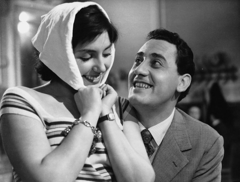Alberto Sordi - Los Inútiles
