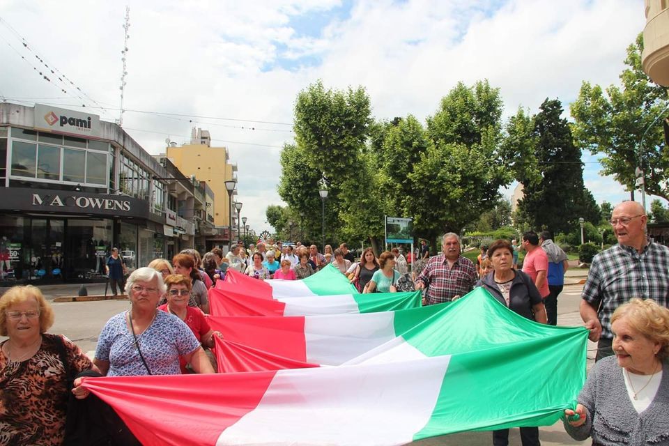112° Peregrinación italiana - Bandera italiana