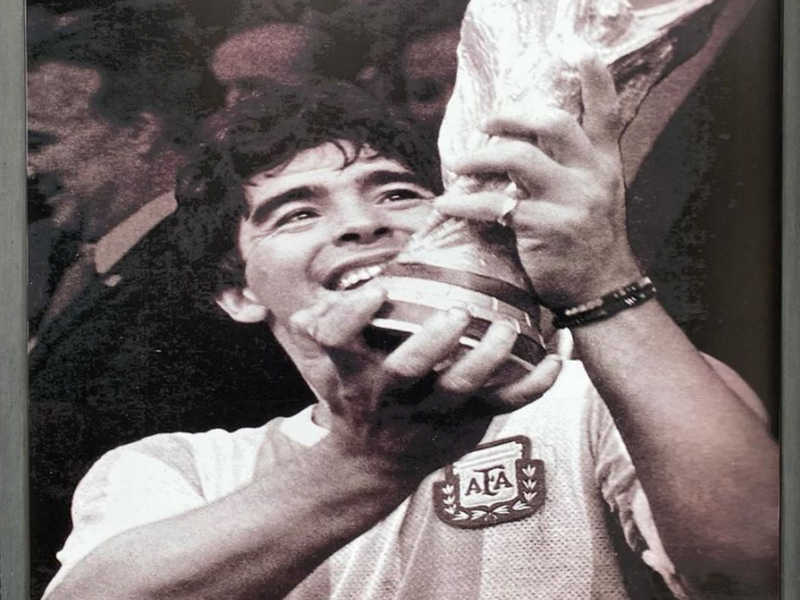 Papu Gómez - Maradona