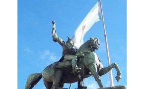 Padre de la patria - Belgrano Estatua