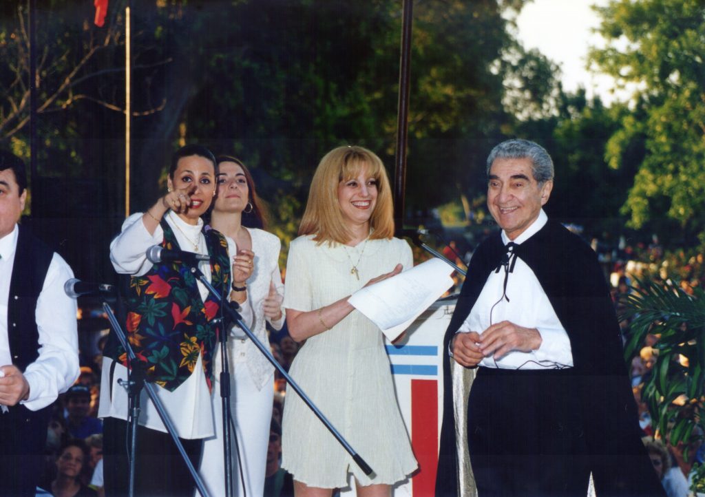 Italianissima Nicola Paone en el escenario