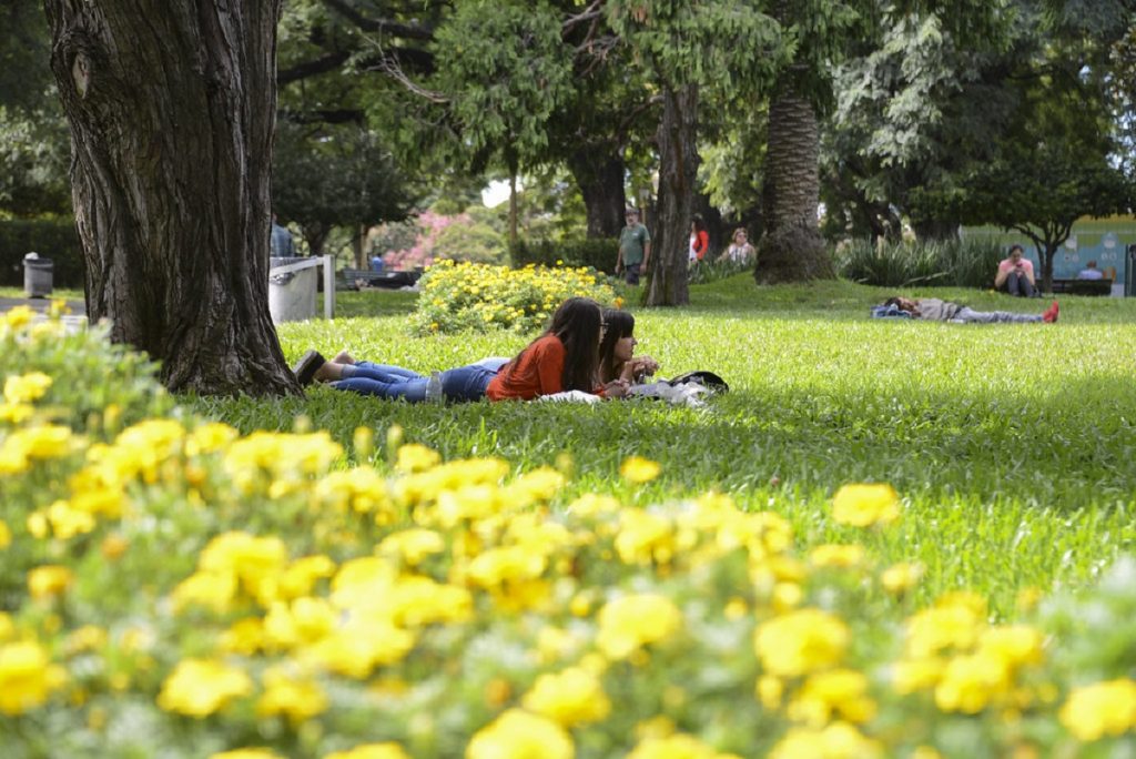 Primavera - Los Bosques de Palermo en la Ciudad de Buenos Aires