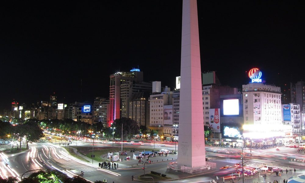 Ciudades - Obelisco De Noche En Buenos Aires.