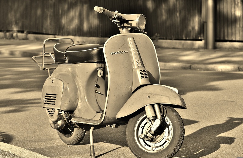 Design italiano - Vespa Clasica Italiana.