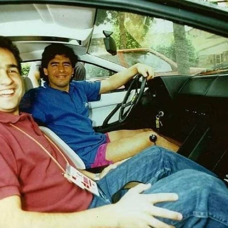 Daniel Arcucci - Maradona Y Arcucci En La Ferrari.