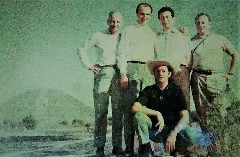Mi papá en México con sus compañeros de Sheeffer