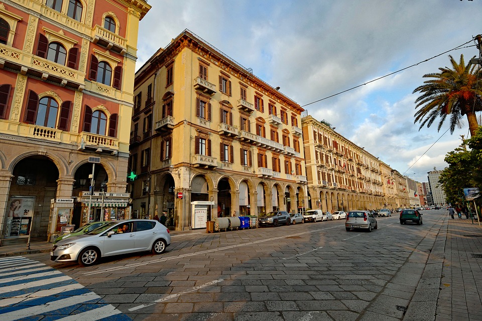 Cagliari Via Roma