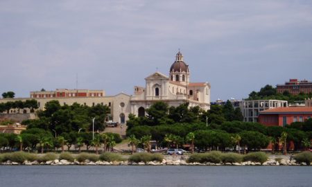veduta dal golfo della Basilica di Nostra Signora di Bonaria
