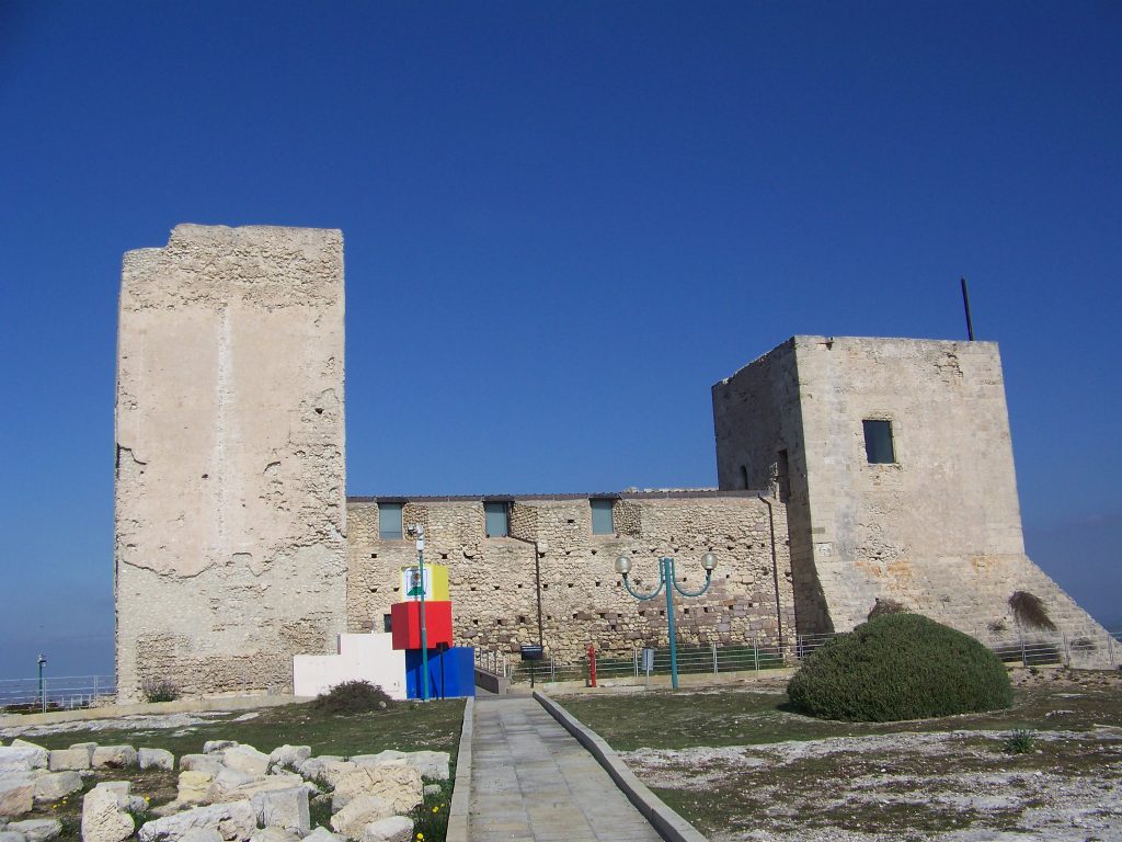 i lavori di restauro del Castello di San Michele