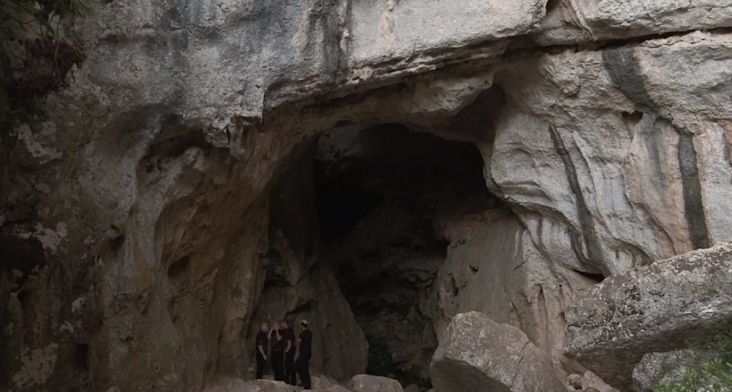 I sequestri di persona in Sardegna, grotta