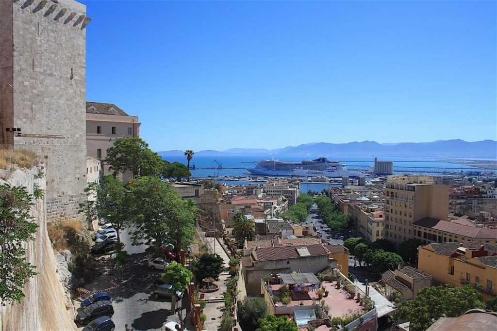 Panorama di Cagliari vista dall'alto
