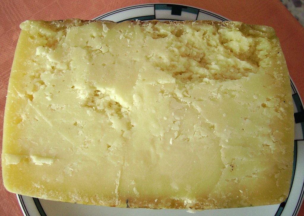 Pecorino sardo maturo