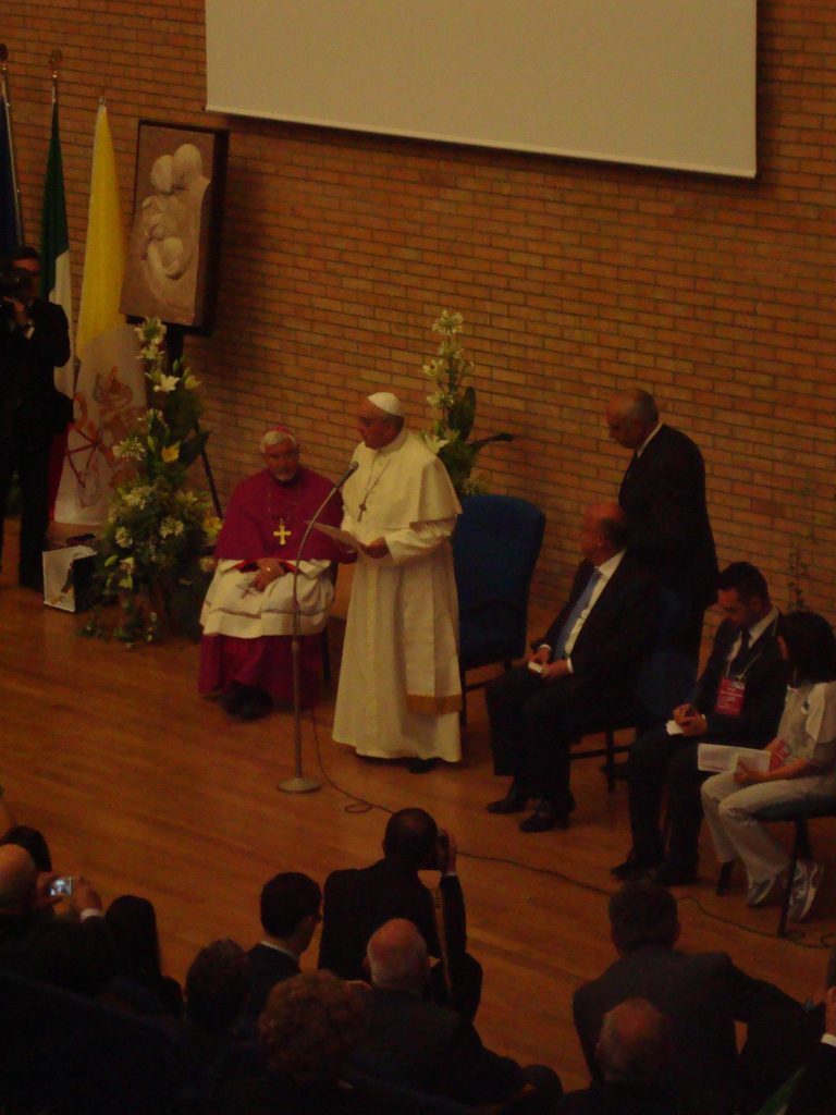 Papa Francesco -Unimol