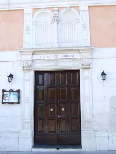 Unicum - Portone Santa Maria