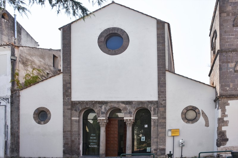 La chiesa di san Salvatore a corte è la meglio conservata della Capua longobarda.
