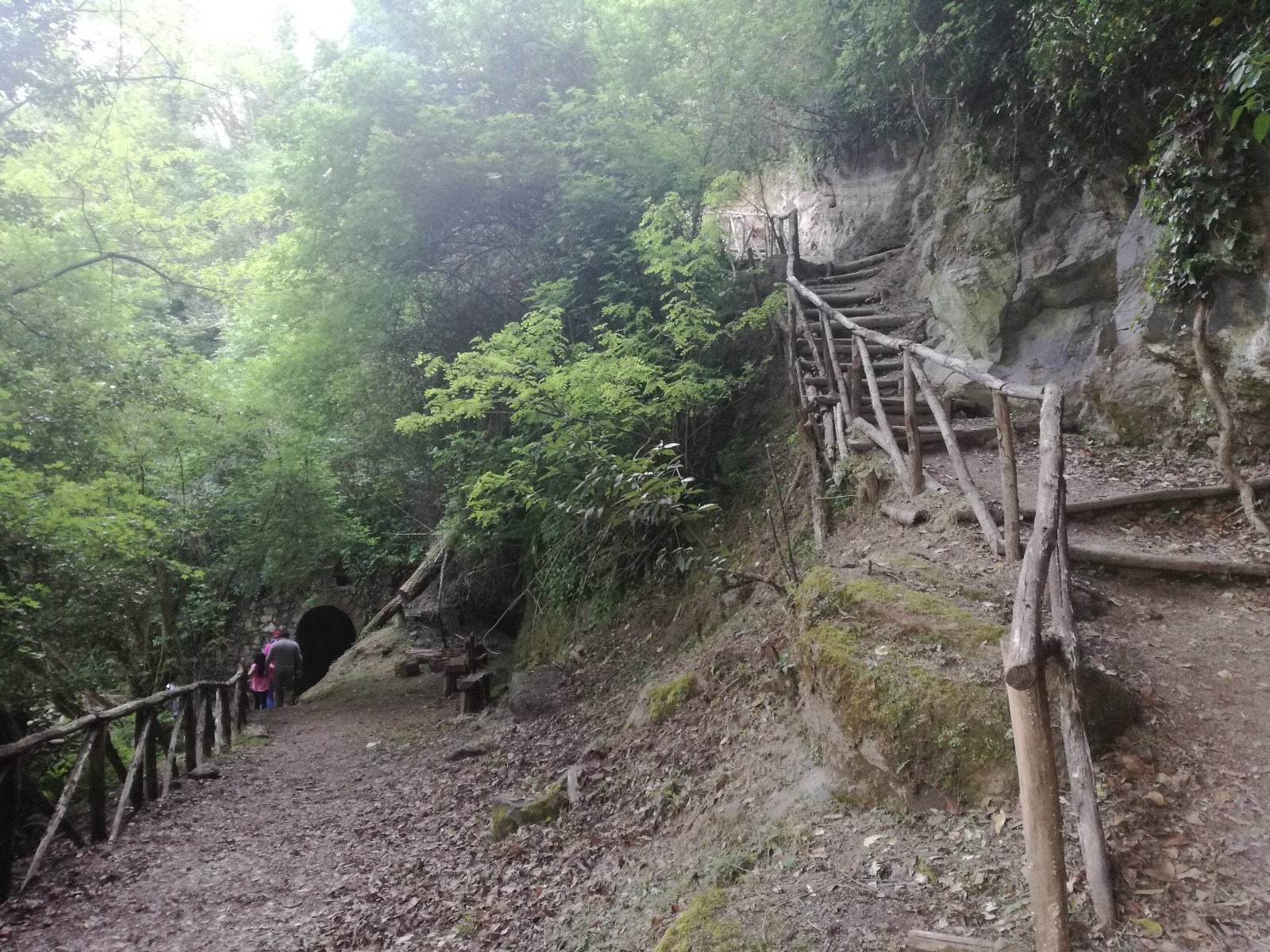Cascata Conca della Campania, il sentiero