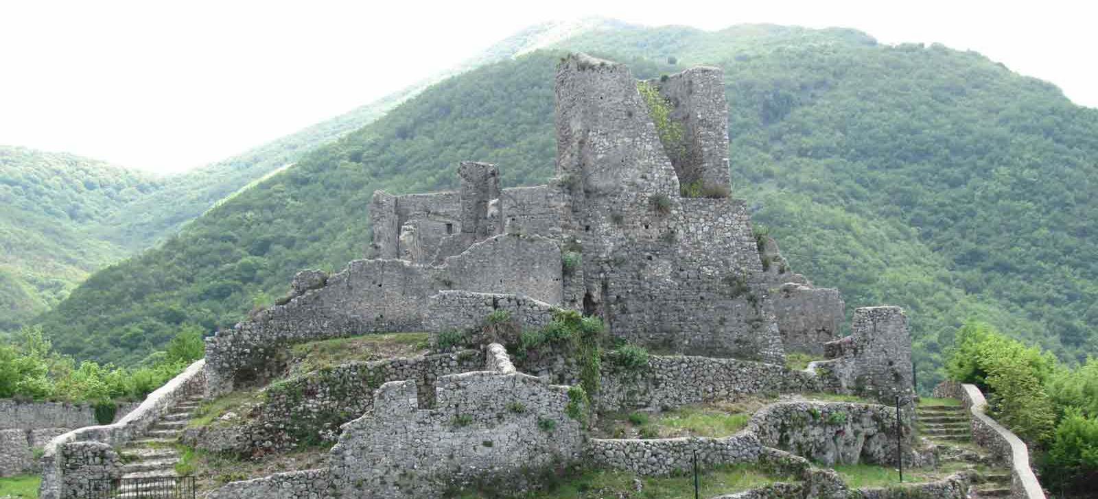 Il Castello di Gioia Sannitica