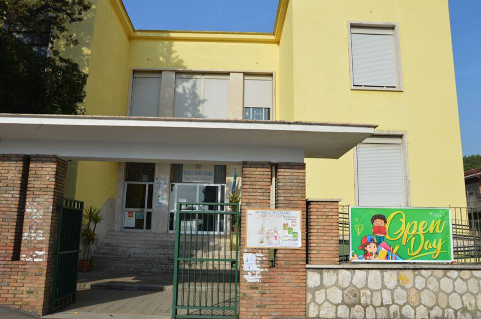 Gregorio Diamare Scuola Media