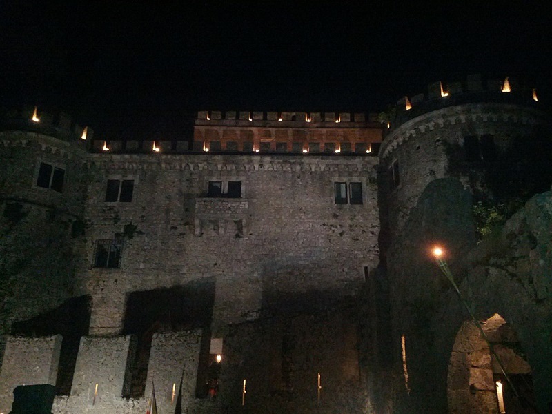 Castello Di Balsorano Notturna