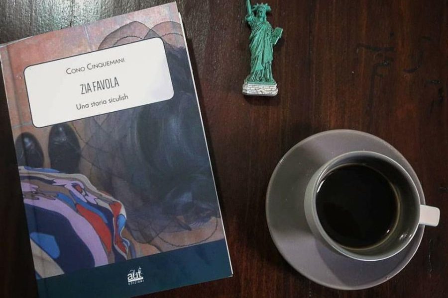 Il nuovo libro di Cono Cinquemani, Zia Favola. Credits: Assya D’Ascoli