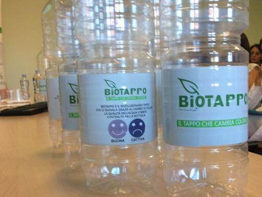 Il biotappo che rende più sicure le bottiglie e i liquidi contenuti