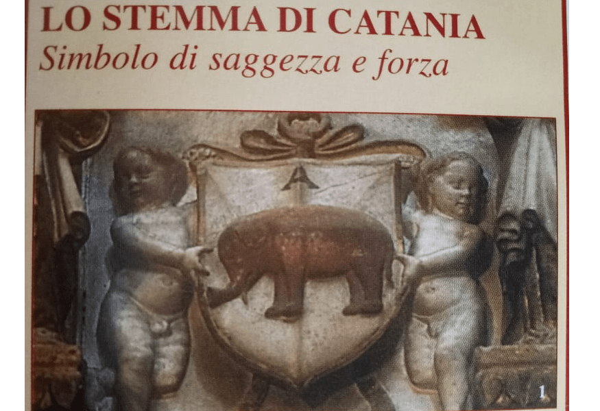 Stemma di Catania: simbolo di saggezza e forza. Tratto dal libro "Catania dei Vicerè". Foto di: Giuseppe Costanzo