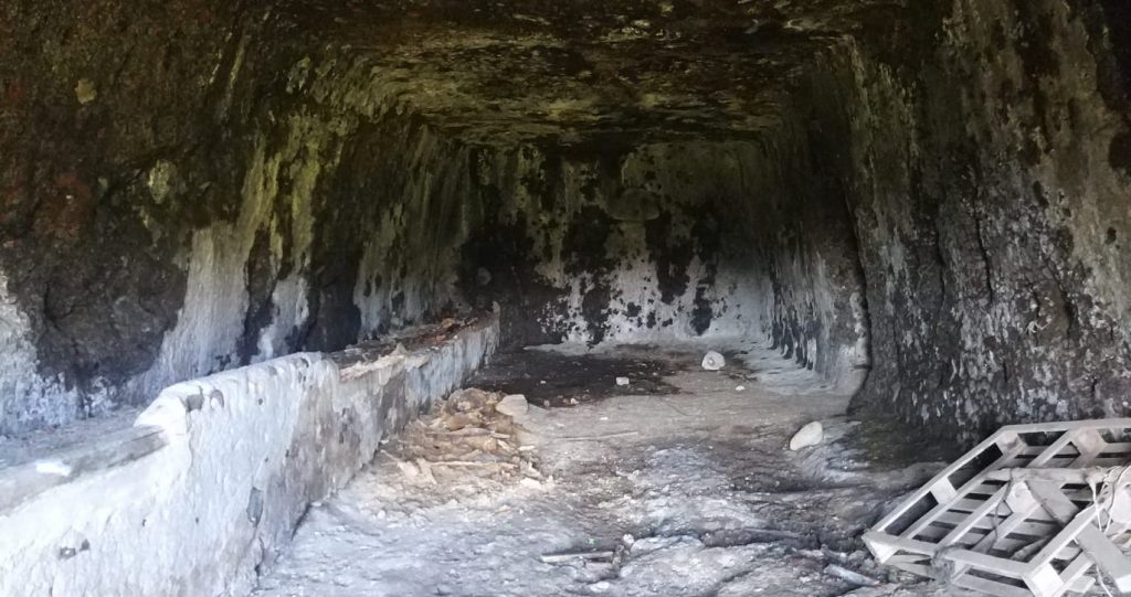 tomba a grotticella, area archeologicad i palikè