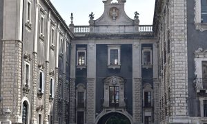 Porta Uzeda, Porte di Catania
