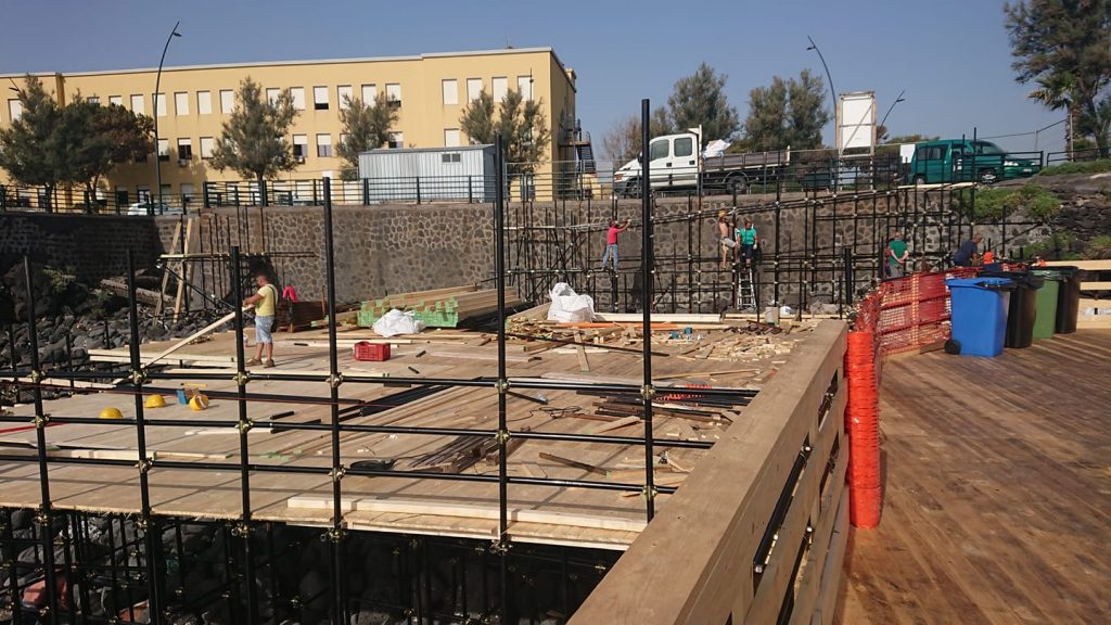 L'attuale stato del solarium di Ognina. Sarà l'unico a essere costruito