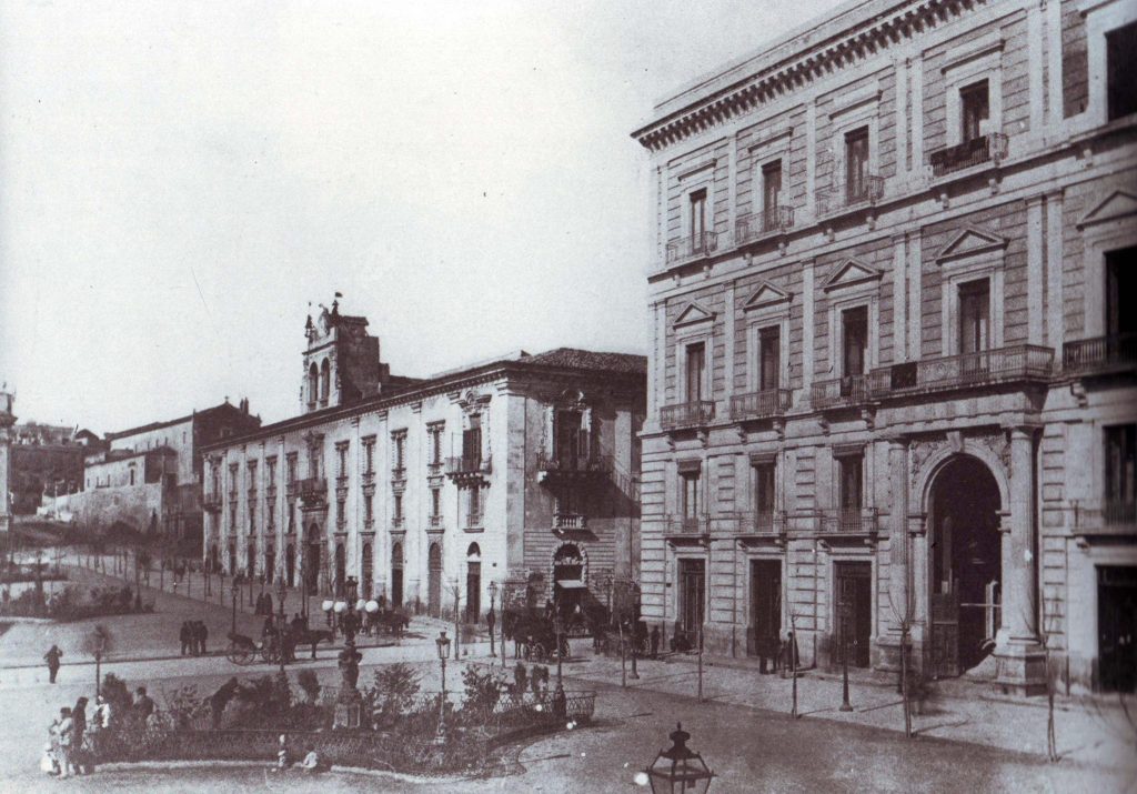 Catania scomparsa, post fontana
