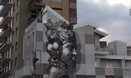 Lo street artist siciliano Salvo Ligama, ha realizzato diversi murales a Catania, gli ultimi due sono il Dio Poseidone e il Moro a San Giovani Li Cuti e Piazza Europa.