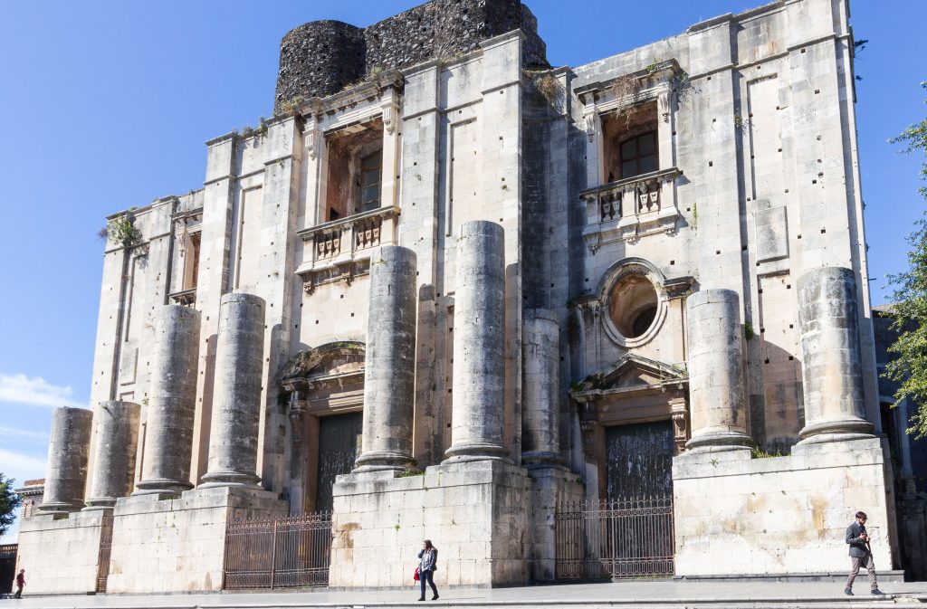 Meridiana dei Benedettini - Chiesa di San Nicolò l'Arena a Catania. Fonte foto: Cristiano La Mantia