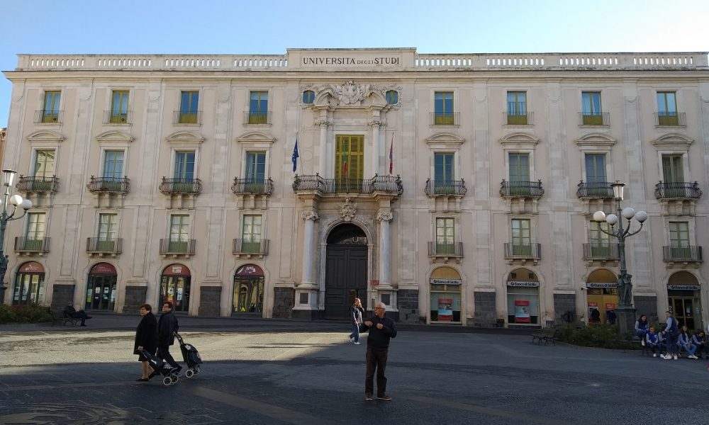 Palazzo dell'Università la facciata principale