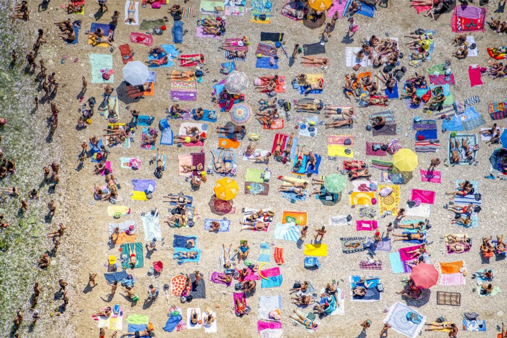 Fabrizio Villa Tutti Al Mare. 20 Luglio 2019 Polignano A Mare Bari (da Elicottero)