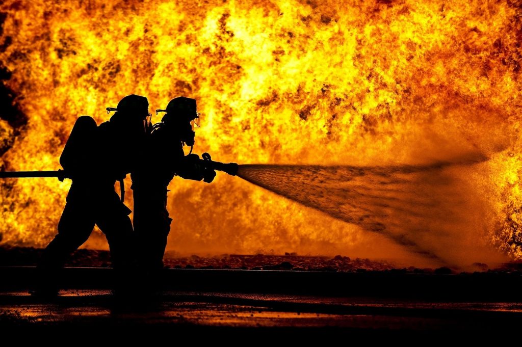 ricordare i vigili del fuoco per la festa del lavoro 2020