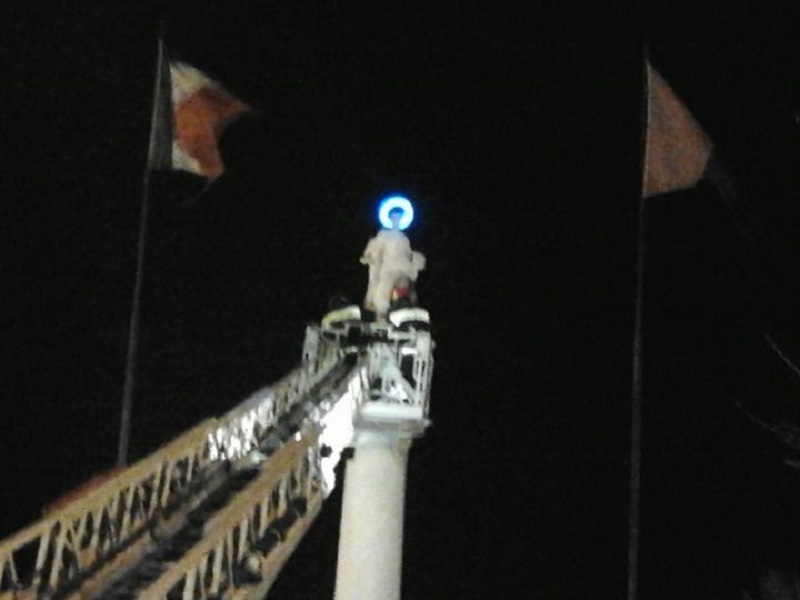 Piazza dei martiri, l'omaggio alla Santa- Foto: Cavaleri Francesca Agata