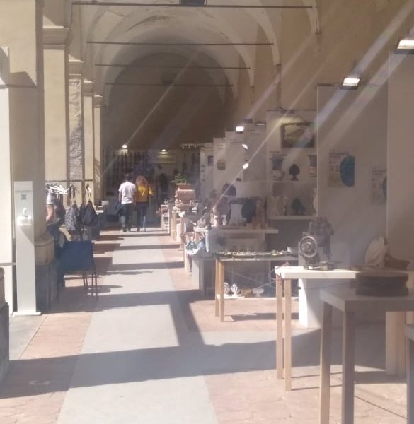 Arts and Crafts: mostra esplosione di artigianato a Catania