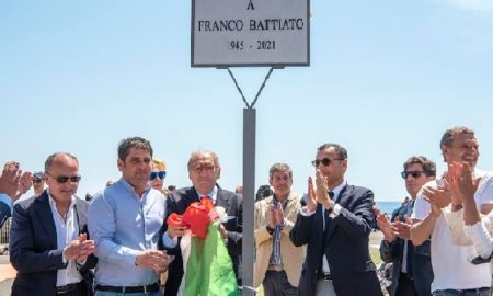 Una targa per Battiato-l'inaugurazione - foto; Comune di Catania